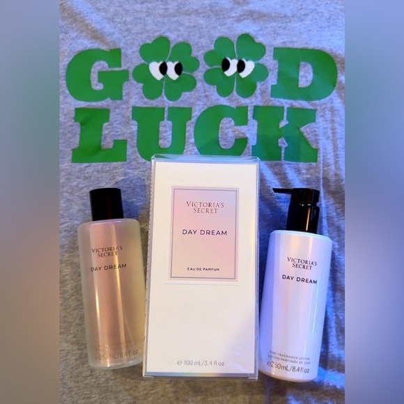 💕🪽 Victoria’s Secret PINK 🎥 LIVE Show in 12 minutes - Picture 17 of 17